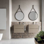 Runder Spiegel Ring aus lackiertem Metall mit Einfassung aus schwarzem Kunstleder  - Ideagroup