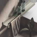 Ablage Mal aus Aluminium, mit/ohne Handtuchhalter  - Ideagroup