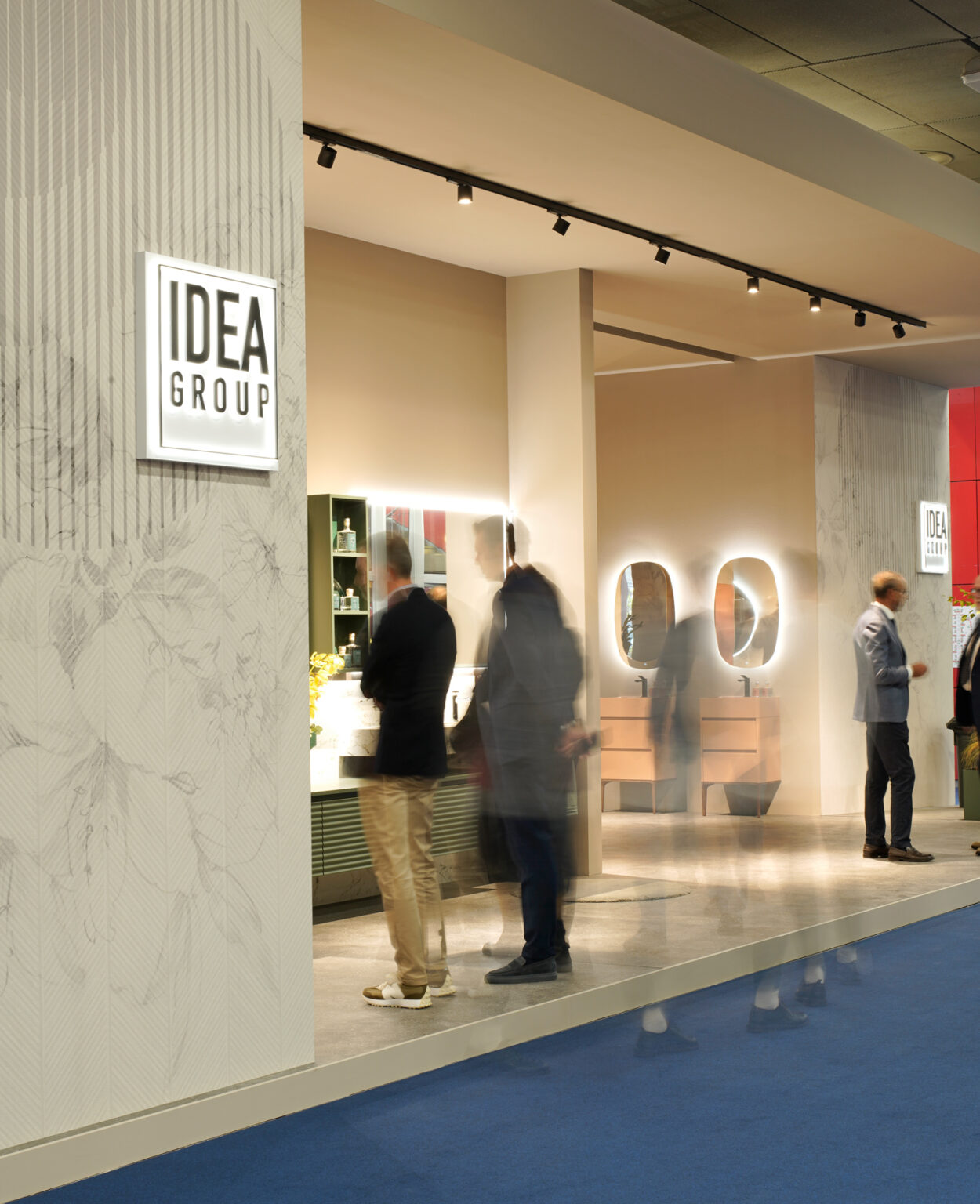 Unsere Cersaie: Forms and surfaces for architectural design